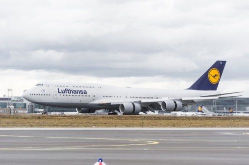 Lufthansa_Boeing747_8foto6